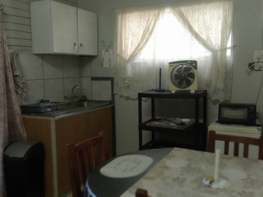 4 Bedroom Property for Sale in Generaal De Wet Free State